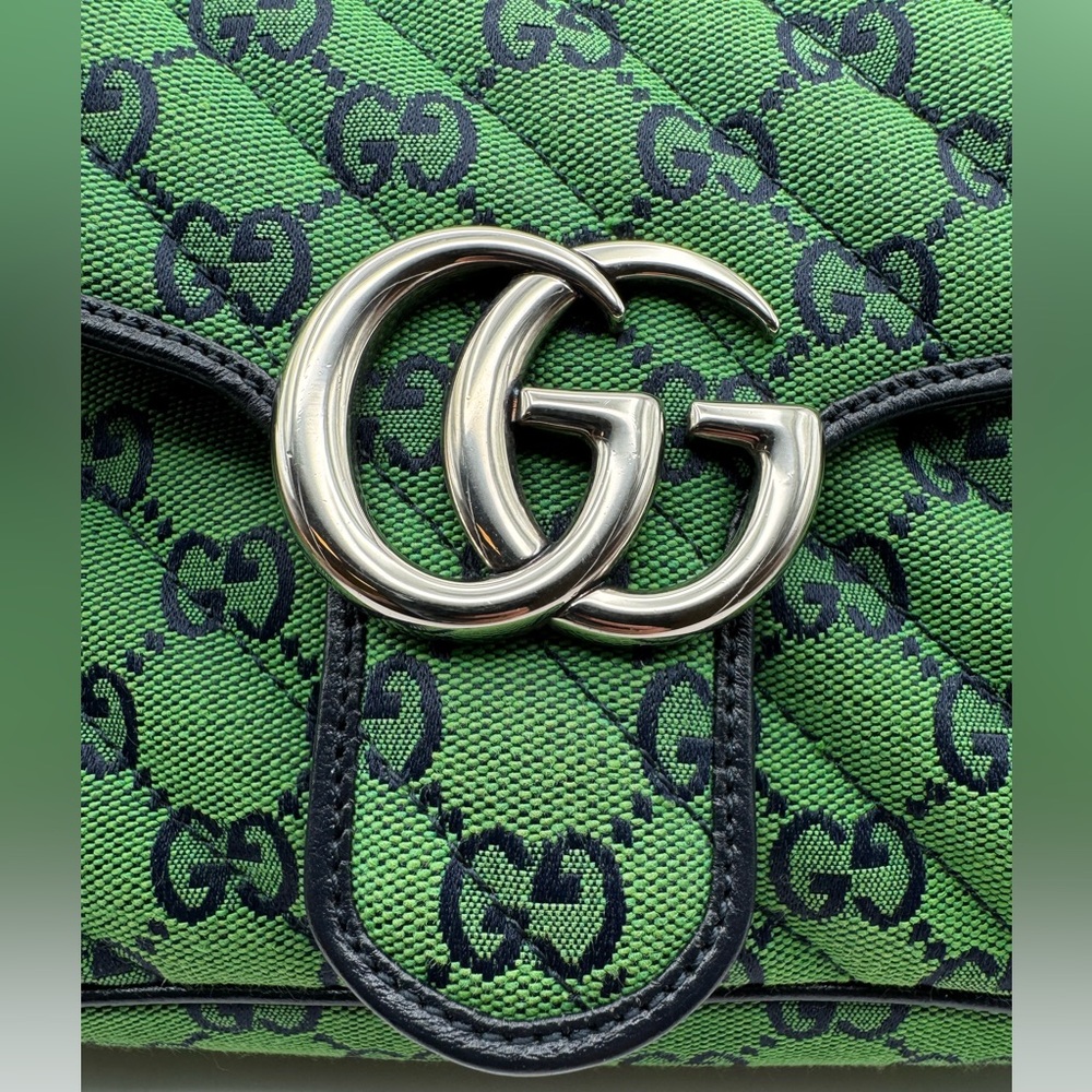 Gucci GG Canvas Small Marmont Matelassê Shoulder bag. - Picture 11 of 15